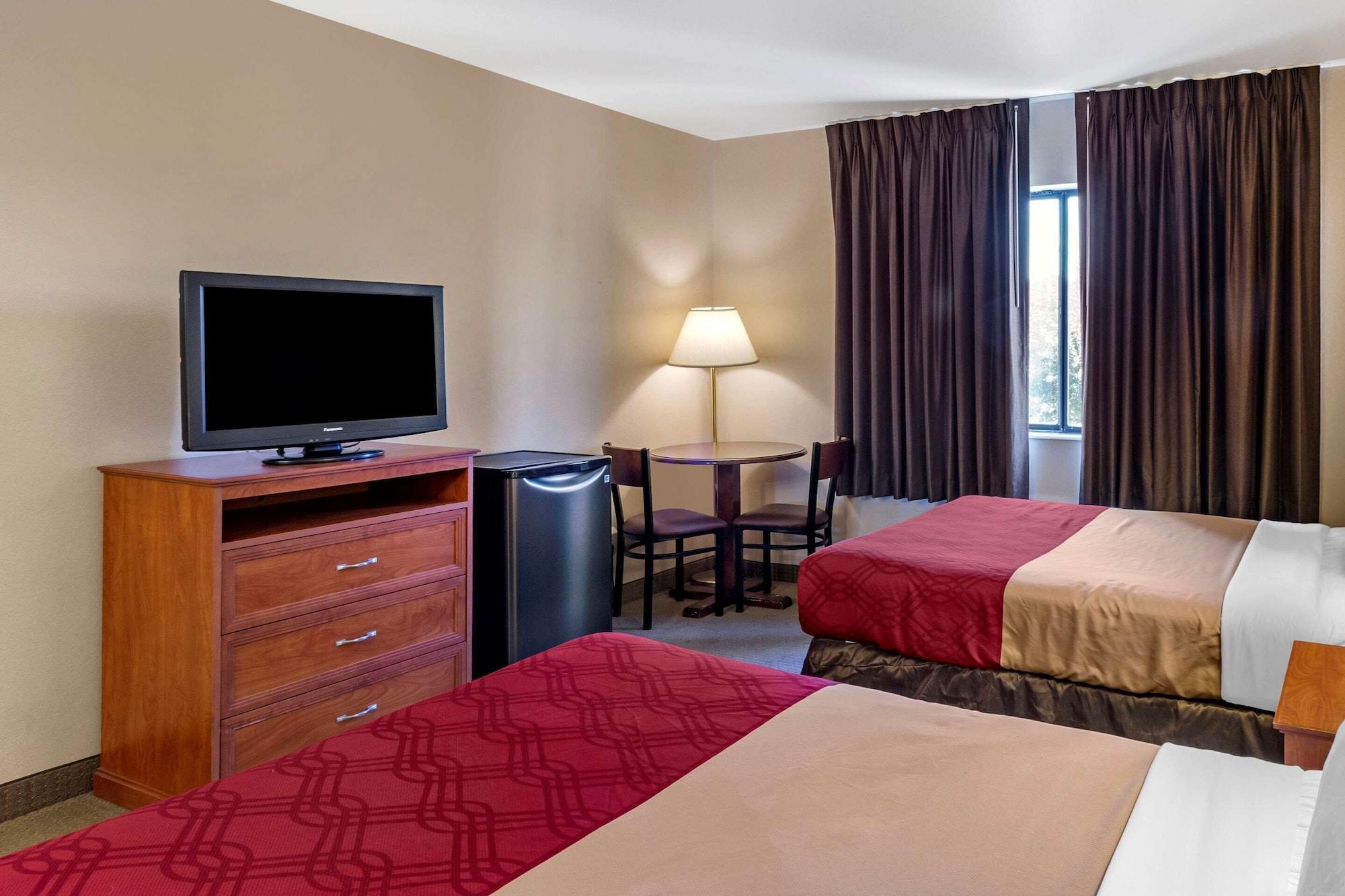 Econo Lodge Inn & Suites Sandy Kültér fotó