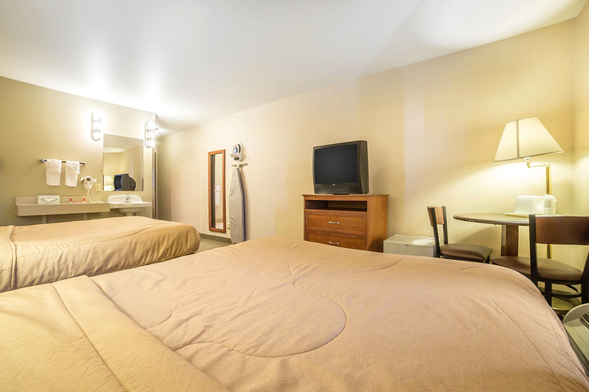 Econo Lodge Inn & Suites Sandy Kültér fotó