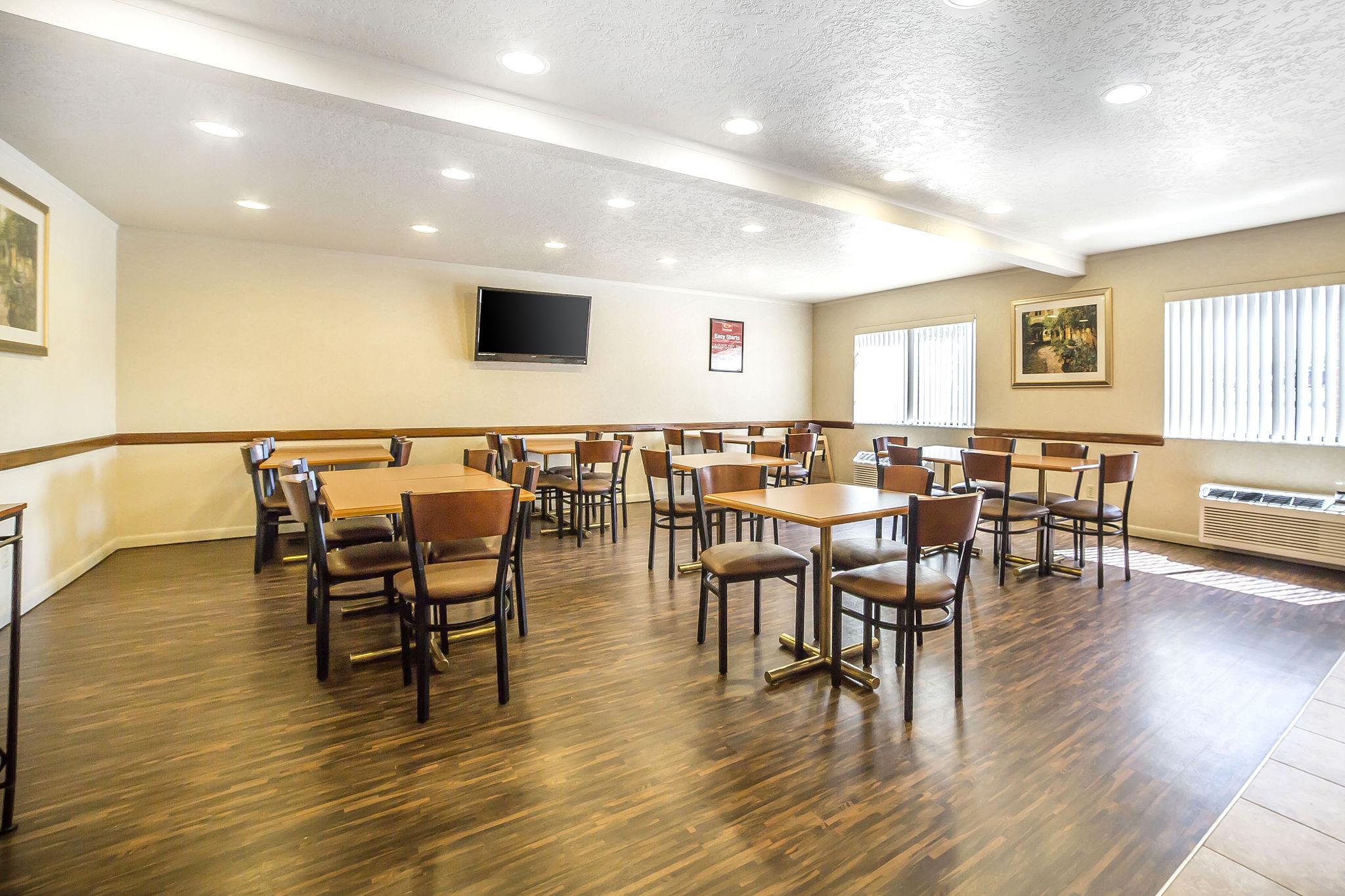 Econo Lodge Inn & Suites Sandy Kültér fotó
