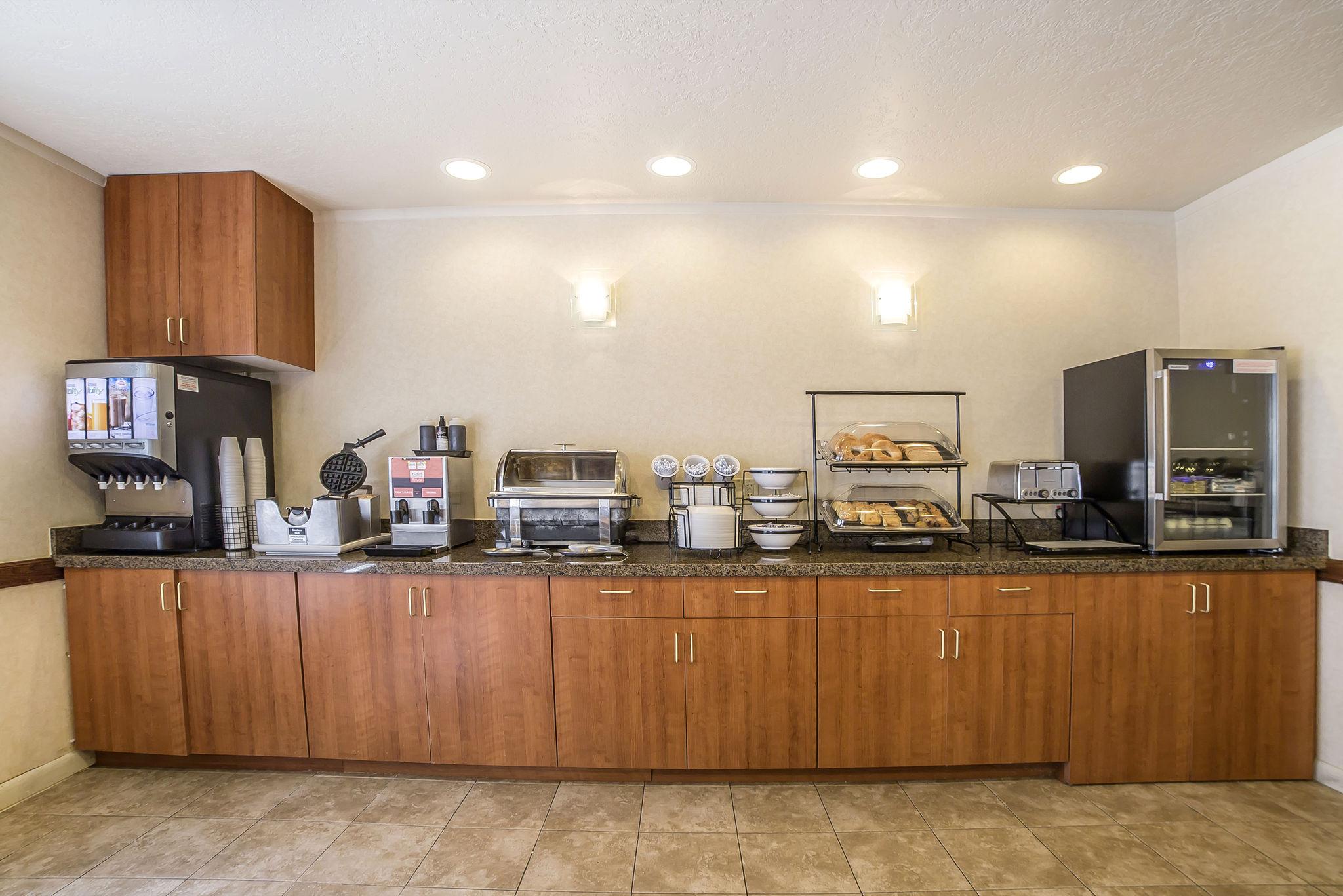 Econo Lodge Inn & Suites Sandy Kültér fotó