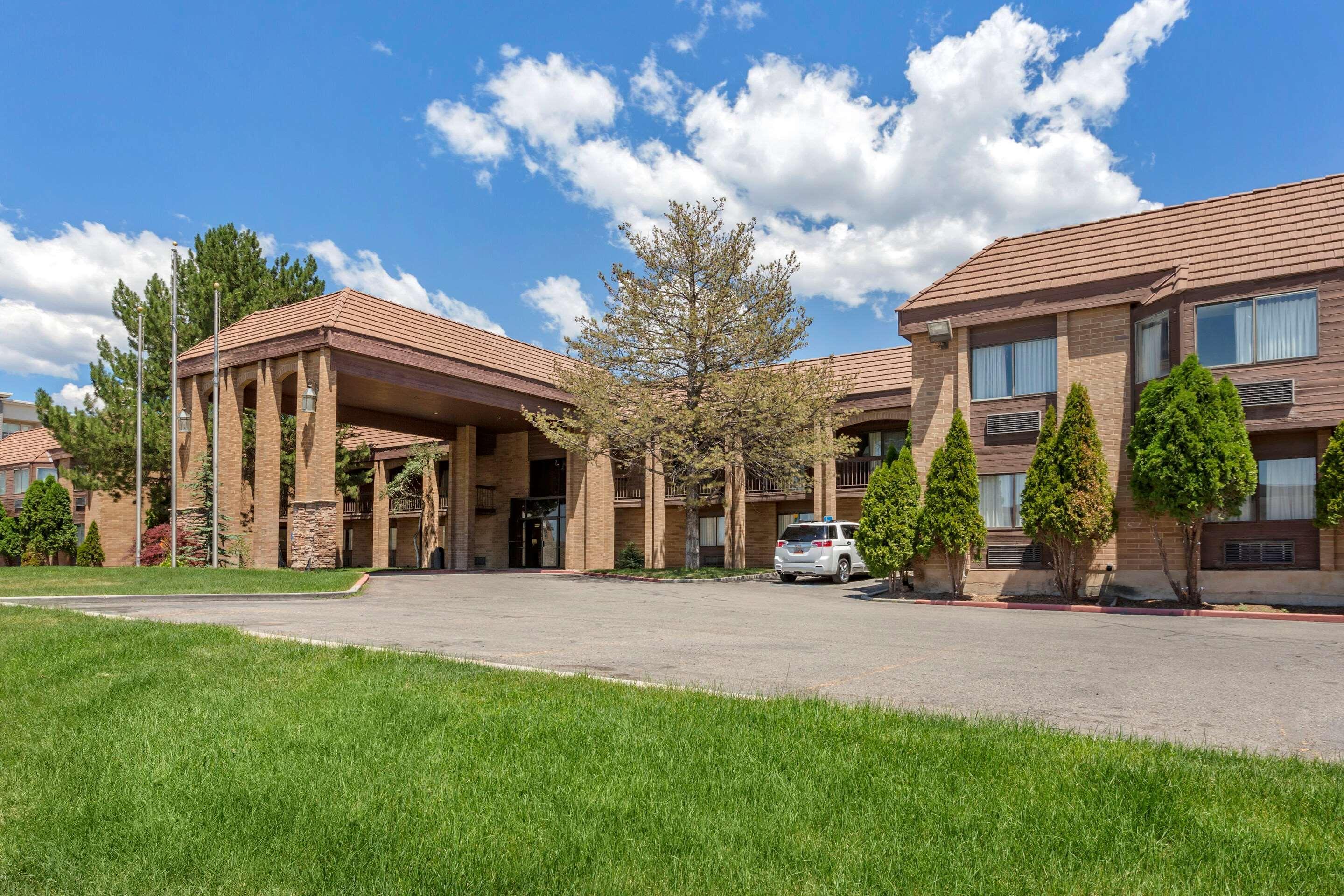 Econo Lodge Inn & Suites Sandy Kültér fotó