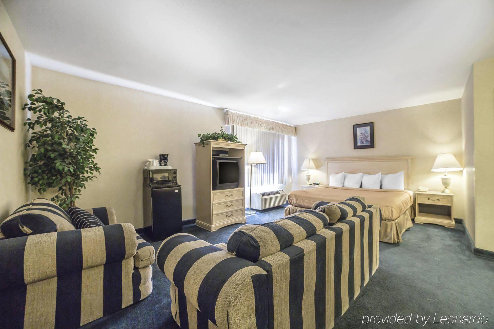 Econo Lodge Inn & Suites Sandy Kültér fotó